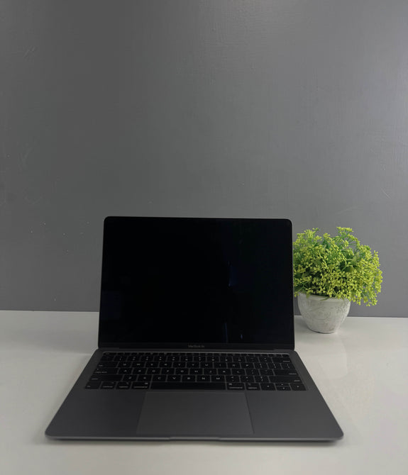 Apple MacBook Air A1932 (2019) i5