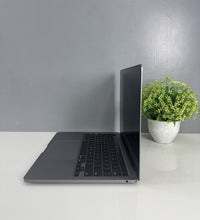Refurbished Apple MacBook Pro A2289 2020(i5/8GB RAM/ 256 GB SSD/ Mac OS/ 13.3")