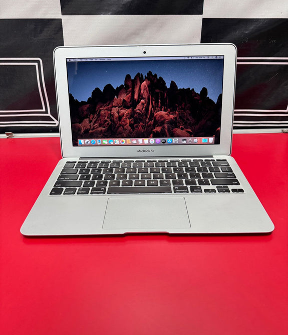 Apple MacBook Air A1465/Early-2015 12 Inch Laptop (Refurbished)